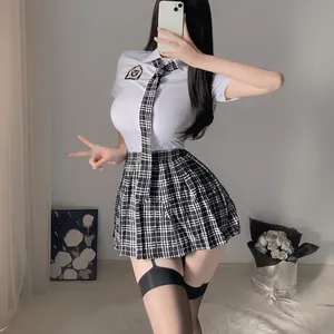 Uniforme scolaire JK sexy avec chemise blanche, jupe plissée à carreaux et jarretelles