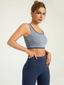Ensemble de yoga femme avec gilet de sport bleu-gris et legging taille haute bleu marine