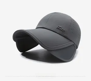 Détail de la casquette solaire gris foncé avec trous de ventilation découpés au laser