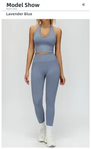 Vue détaillée de l'ensemble de yoga sans couture Aster Blue avec taille côtelée et dos nageur