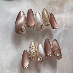 Faux Ongles À Presser Oeil De Chat Avec Strass Texture Métallique 3D Forme Amande Marbre Marron Paillettes Pour Femmes