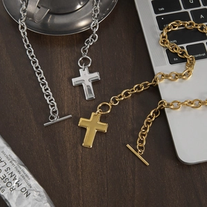 Vintage 18K Gold und Silber Edelstahl Kreuz Anhänger Halskette mit OT Knebelverschluss