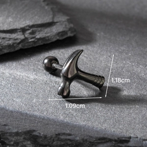 Macro detail of black stainless steel hammer earring with precise 1.18cm height dimensions
