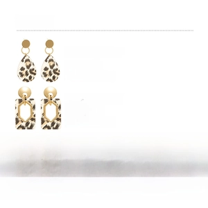 Detailed size and material specs for leopard print drop and rectangle earrings