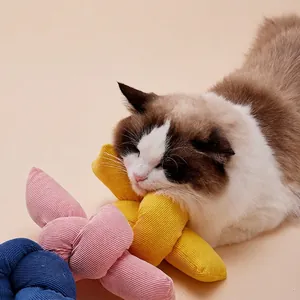 Juguete de peluche para gatos de pana con hierba gatera en varios colores para relajación