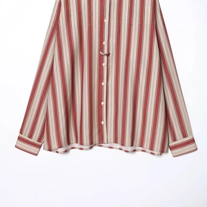 Chemise à manches longues à rayures verticales marron rouge et crème pour femmes