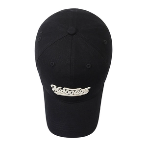 Classic black cotton baseball cap with Mizootige letter embroidery and curved brim