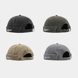 Vintage Shark Embroidery Washed Cotton Brimless Docker Hat Adjustable Miki Beanie Streetwear Cap For Men Women