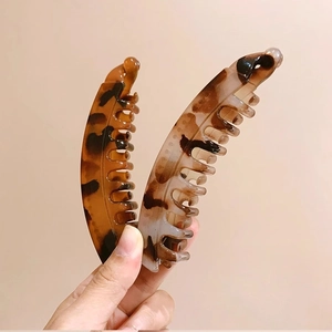 Fermagli a banana con motivo leopardato per donna, eleganti accessori per capelli in resina