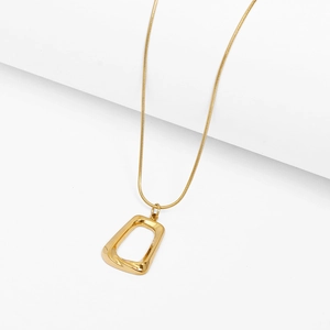 Minimalist Geometric Square Pendant Necklace Stainless Steel Niche Design Elegant Snake Bone Chain Jewelry For Women