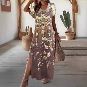 Robe longue bohème à fleurs pour femme avec col en V et fente latérale beige