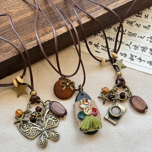 Vintage Bohemian Wax Rope Pendant Necklace Butterfly Camera Antique Bronze Alloy Wood Bead Tassel Ethnic Clavicle Chain