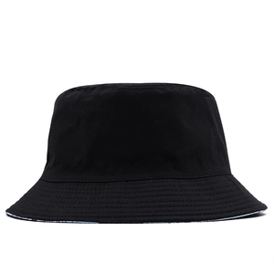 Double-sided reversible black bucket hat with leaf print and cotton sun protection brim