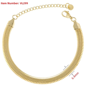 Detail of 18K gold-plated flat snake chain bracelet with lobster clasp and 6.4mm width