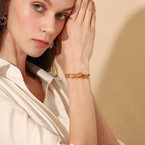 Double-layer 18K gold-plated chain bracelet with round coin pendant and colorful beads