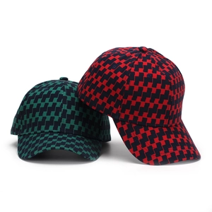 Green and red checkerboard pattern baseball caps with curved brim for sun protection