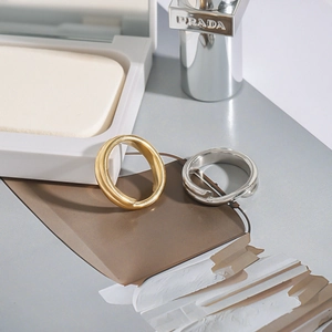 Minimalist double-layer adjustable stainless steel rings in gold and silver finish