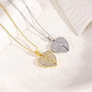 Heart Pendant Necklace Copper Zircon 18K Gold Plated Opening Wings Inlaid Rhinestone Elegant Jewelry For Women