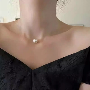 French style pearl pendant necklace with invisible transparent chain for women