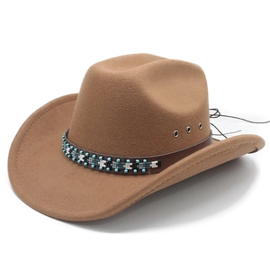 Cappello da cowboy marrone in feltro con cinturino in pelle e perline retrò