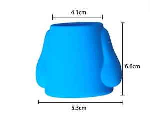 Blue silicone portable dog shower head for water bottles with detailed dimensions 4.1cm to 6.6cm