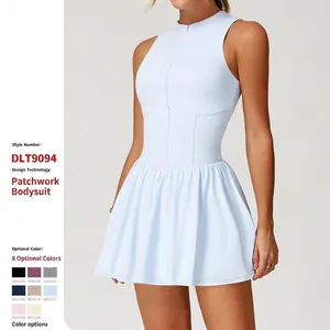 Robe de Sport Sans Manches pour Femmes Col Montant et Demi-Fermeture Éclair Jupe de Tennis Plissée Coupe A avec Short Intégré pour Course Gym