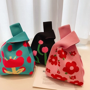 Knitted Handbag Women Knot Wrist Bag Floral Heart Pattern Woven Polyester Portable Tote Casual Style Shopping Bag