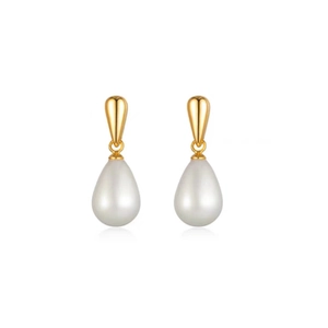 Elegant gold drop earrings with white pear-shaped pearls for a minimalist chic style