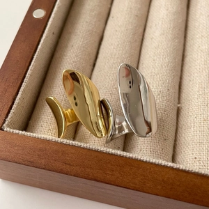 Minimalist 925 sterling silver geometric irregular wide ring in gold and silver finish