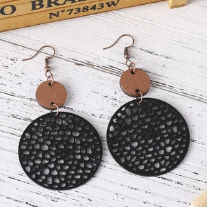 Vintage geometric round disc drop earrings with black hollow mesh and brown wooden circle