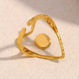 Adjustable 18K gold plated heart ring with unique hammered texture and green acrylic inlay