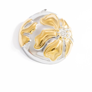 18K gold plated stainless steel floral pendant with silver bicolor finish and zircon