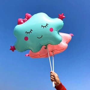 Ballons nuages souriants en aluminium rose et vert menthe pour les fêtes d'anniversaire