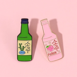 Lot de pins émaillés mignons bouteilles de soju coréen à la pêche pour sac à dos