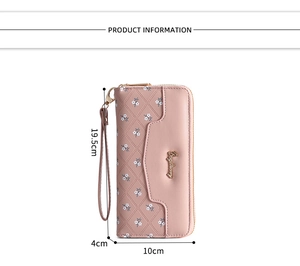 Detailed view of pink long wallet with floral patchwork, dimensions 19.5 x 10 x 4 cm