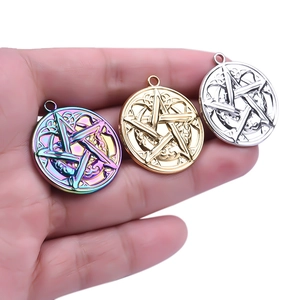 Pendentifs ronds étoile en acier inoxydable 304 en couleurs arc-en-ciel, or et argent