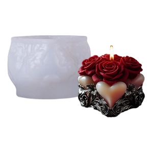 Stampo in silicone per candela a cuore e rosa con candela finita per decorazione