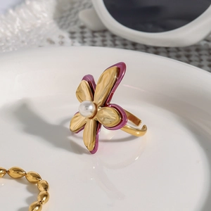 Bague fleur en acier inoxydable doré 18K avec perle blanche et émail violet