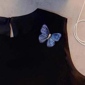 Exquisite blue embroidered butterfly brooch pin for women with luxury aesthetic details