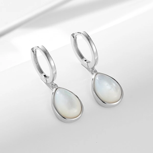 Elegant S925 sterling silver drop earrings featuring polished white mother of pearl