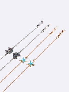 Starfish and horseshoe eyewear chains in gold and silver finish with lobster clasps