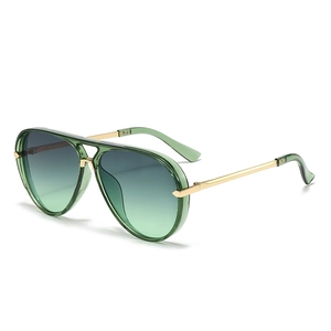 Retro oversized aviator sunglasses with green gradient lenses and gold metal frames