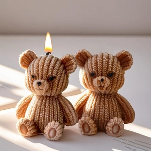 Mini teddy bear silicone mold for DIY scented candles with realistic knitted texture