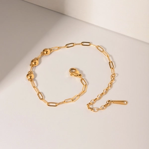 Elegant 18k gold plated stainless steel paperclip chain bracelet with golden beads