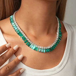 Collana Catena Maglione Strass Rettangolari Geometrici Taglio Baguette Rame Lusso Vintage Verde Smeraldo Gioielli Donna