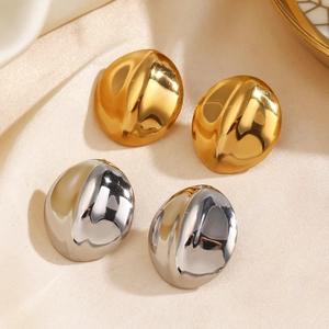 Minimalist oval stainless steel stud earrings in gold and silver with polished texture