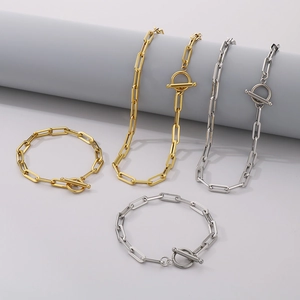 Stainless Steel Paperclip Chain Necklace Heart Shaped Toggle Clasp Minimalist Fashion Jewelry For Women
