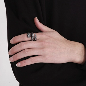 Retro punk style stainless steel snake ring with realistic textured python scales for men