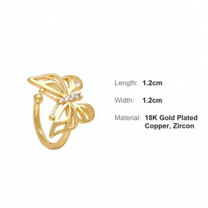 Detailansicht des 18K vergoldeten Schmetterling-Ohrclips mit Zirkonia, 1,2 cm groß
