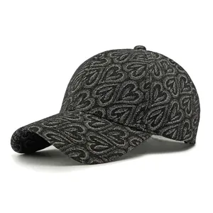 Casquette de baseball en jean gris foncé avec motif jacquard cœurs et visière courbée